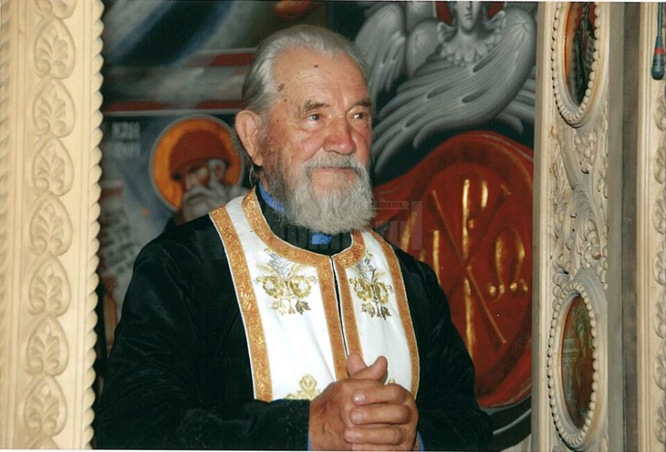 Părintele Laurențiu Milici, cel mai bătrân preot în activitate din județul Suceava, s-a stins din viață duminică după-amiază, la vârsta de 92 de ani
