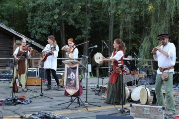 Truverii, vechi prieteni ai Sucevei, unde au fost prezenți la aproape toate edițiile festivalului medieval