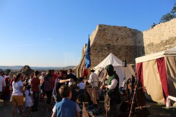 Zeci de mii de spectatori la cea de-a X-a ediție a Festivalului de Artă Medievală de la Suceava