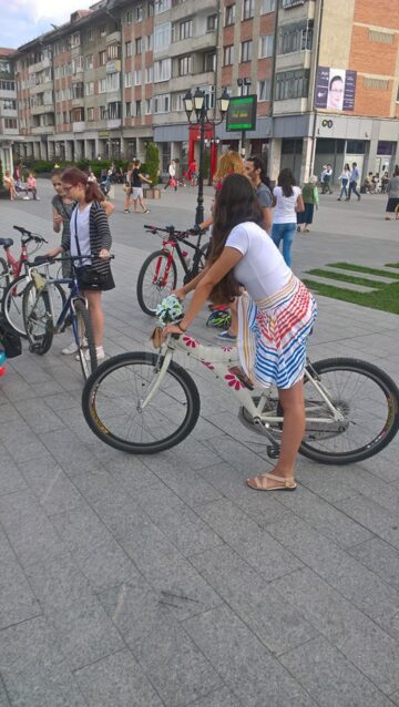 ”Fustițele pe bicicletă” câștigă teren