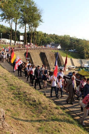 Festivalul Mondial UNICA 2016, deschis oficial în Cetatea de Scaun a Sucevei