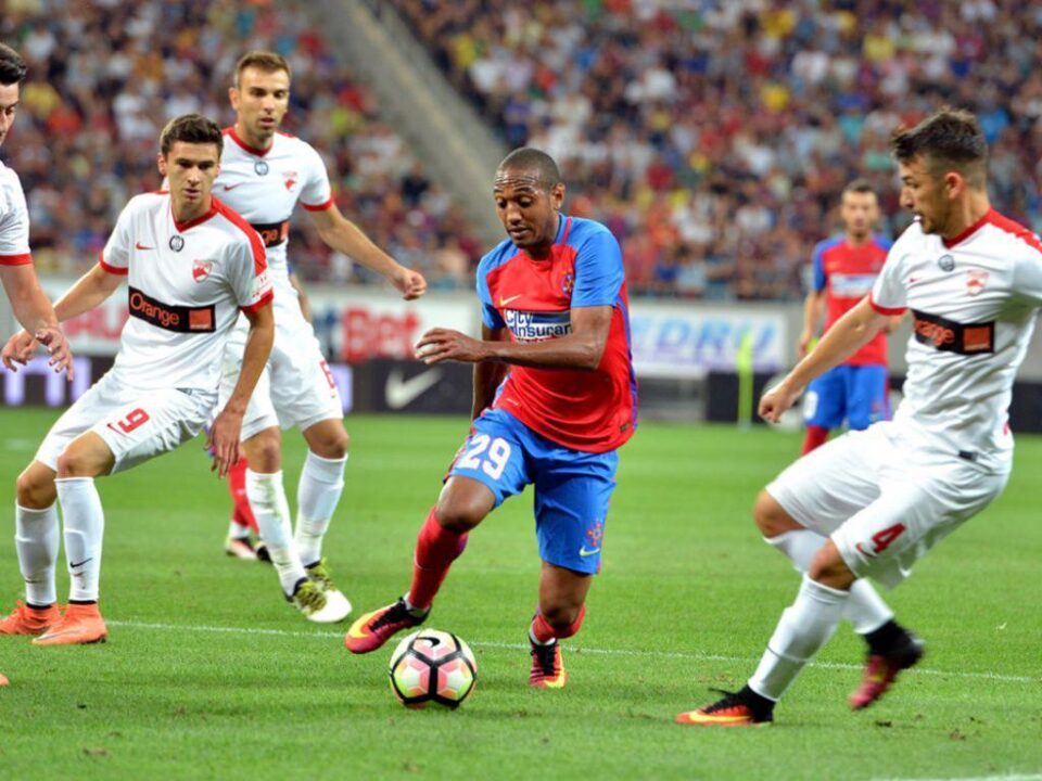 Steaua și Dinamo au oferit unul din cele mai slabe derbiuri din ultima perioadă Steaua și Dinamo au oferit unul din cele mai slabe derbiuri din ultima perioadă