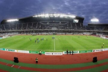 Gazonul de pe Cluj Arena amenință meciul din 4 septembrie
