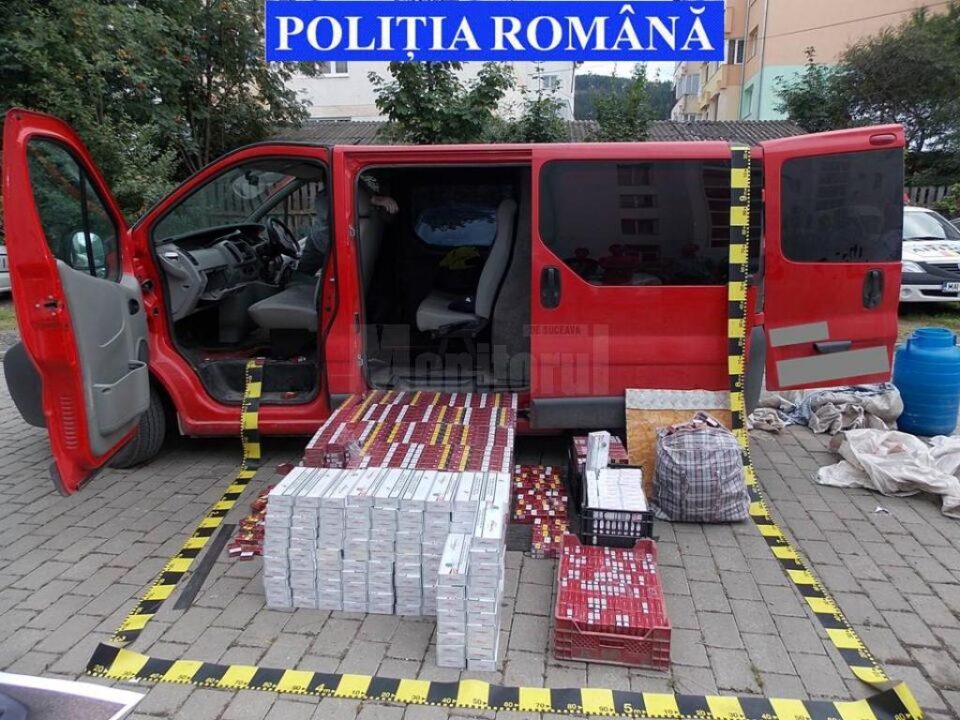 Mașina plină cu țigări de contrabandă