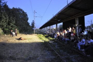 ”Trenul de noapte” s-a jucat în zona Gării Burdujeni cu peronul plin