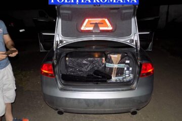 Captură de țigări de 30.000 de lei și o mașină de 6.000 de euro, după un filtru rutier