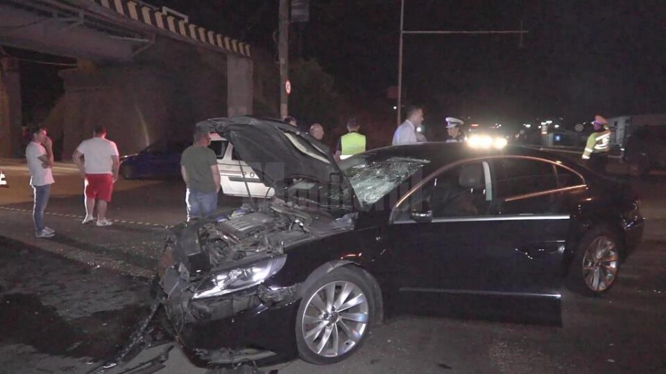 Masina care circula regulamentar dinspre Siret