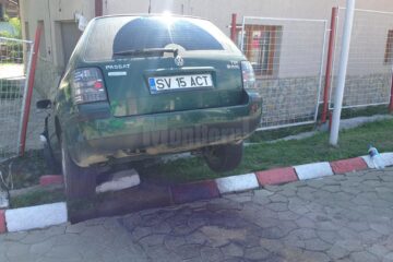 Impactul cu gardul și peretele imobilului a fost violent