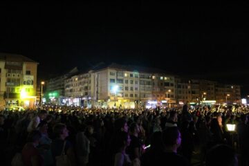 Voltaj XTour a pornit de la Suceava, cu mii de spectatori dornici de distracție