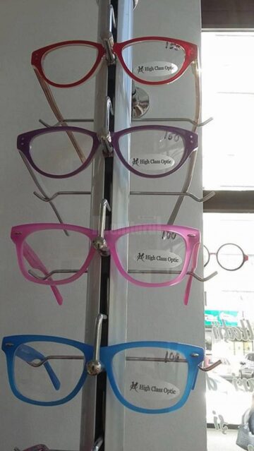 Ochelari pentru copii, cu promoții speciale, la Eye's Optic Suceava