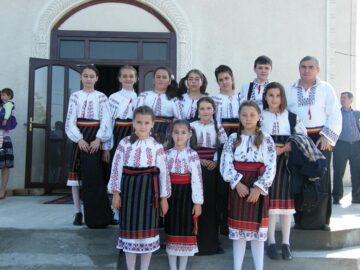 35 de elevi din Bogdănești, sub vraja viorii, premiați la diverse festivaluri și concursuri naționale