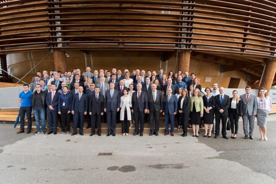 Mihai Dimian a reprezentat Universitatea Suceava Delegatia României la CERN