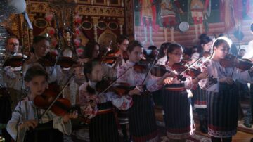 35 de elevi din Bogdănești, sub vraja viorii, premiați la diverse festivaluri și concursuri naționale