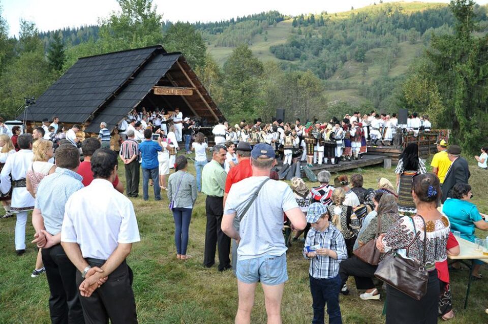 Răscolul oilor de la Botoș
