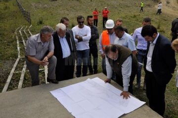 Au fost reluate lucrările la primul tronson al pârtiei de schi de pe Masivul Rarău
