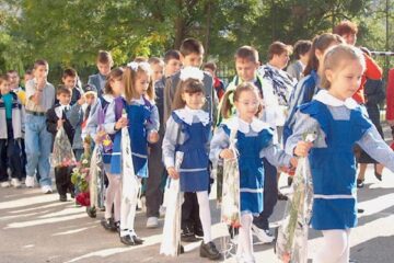 Prima zi de școală. Foto: blog.pentru.copii.net