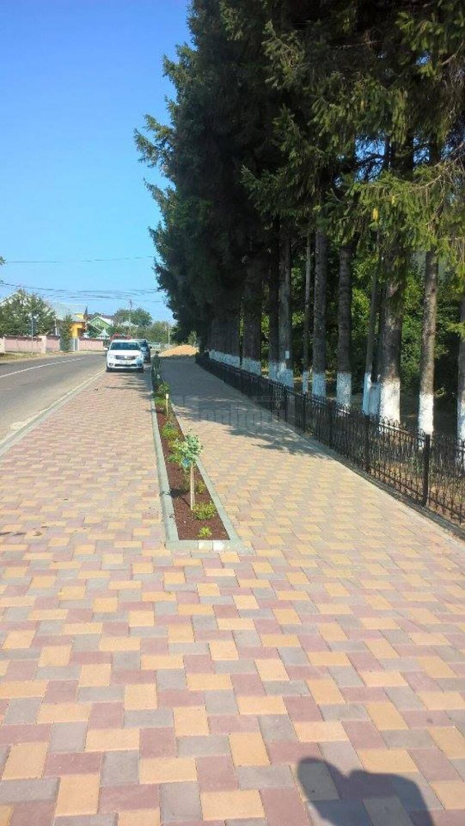 Trotuar nou în Moara
