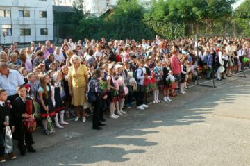 La Fălticeni, anul școlar a început în condiții optime