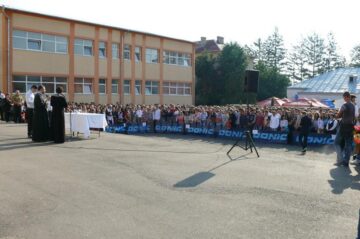 La Fălticeni, anul școlar a început în condiții optime