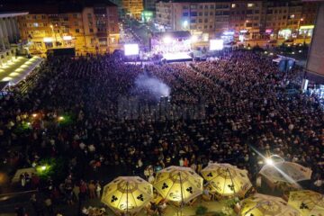 Simfonii de toamnă a reunit peste 7.000 de oameni în centrul Sucevei