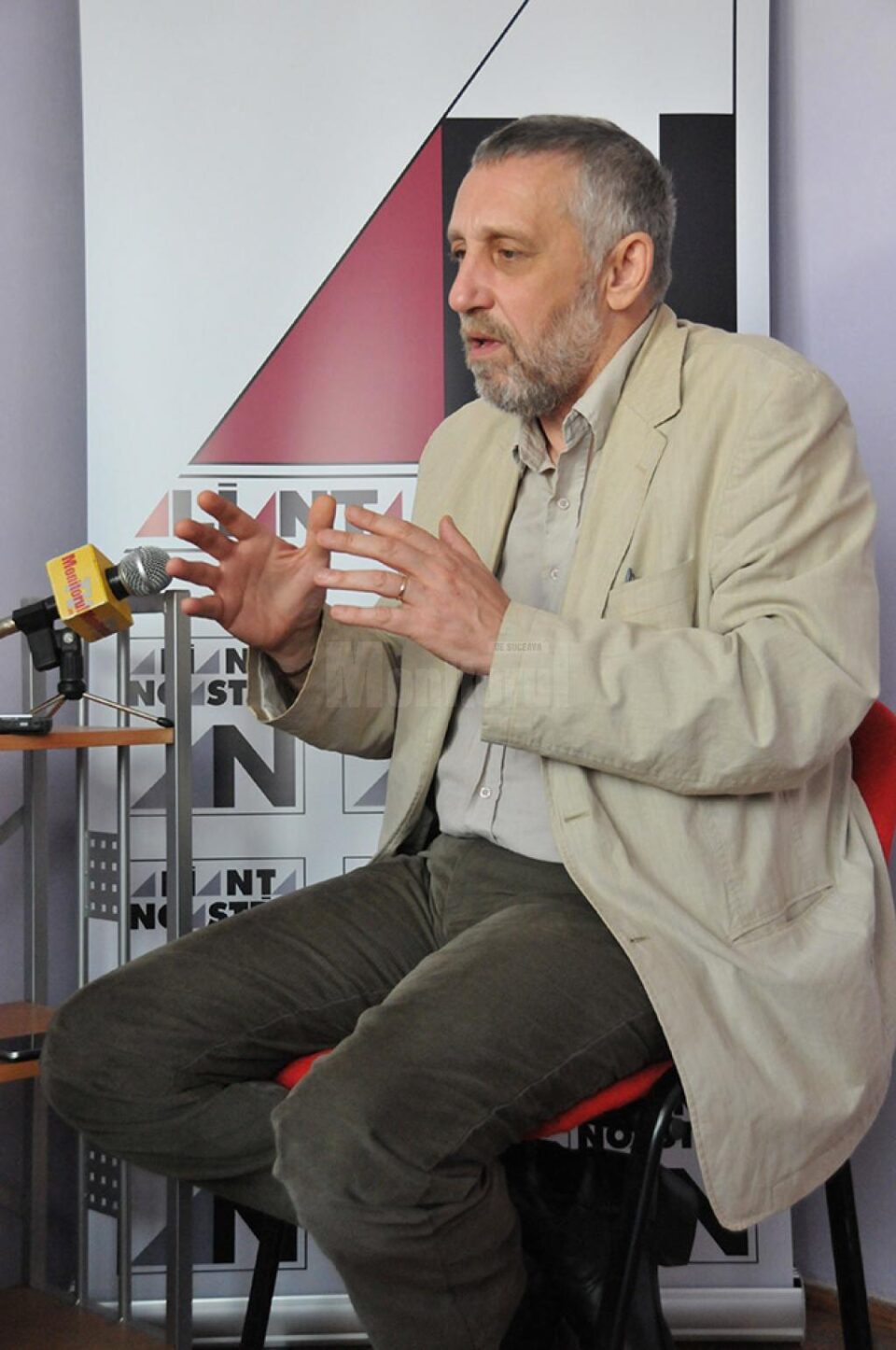 Marian Munteanu: „Un popor destrămat, fără repere și identitate, fără o susținere a propriilor interese devine vulnerabil, manipulabil”