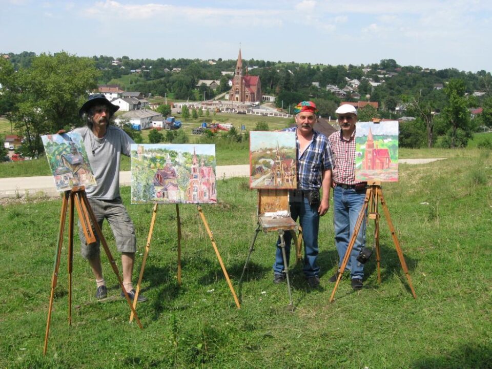 Tabără de arte vizuale, la Cacica
