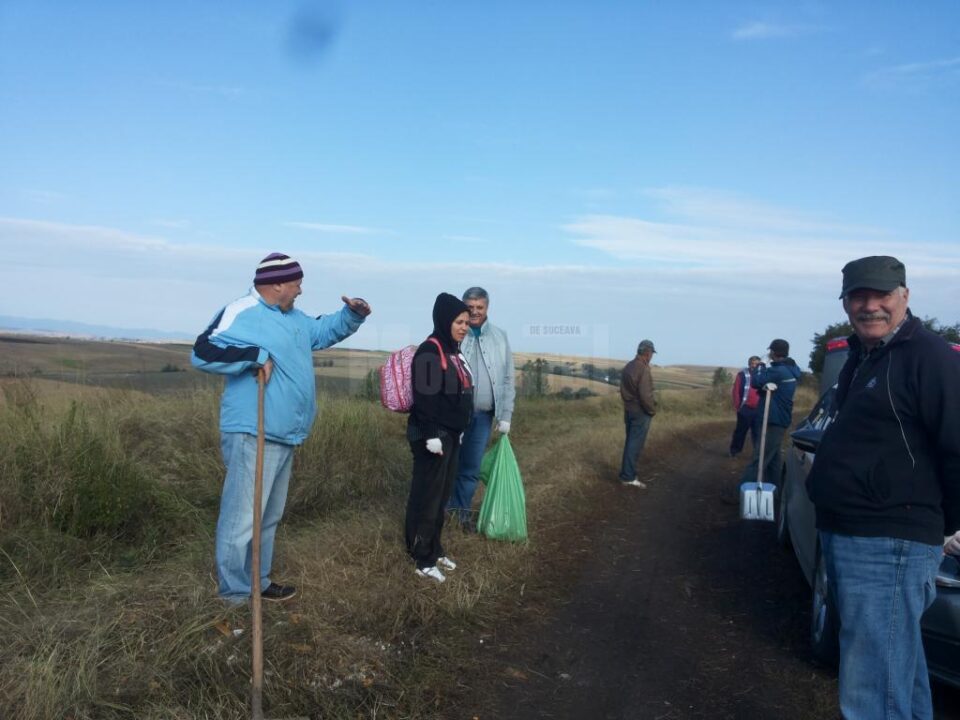 Mobilizare pentru curatarea gunoaielor aruncate în Rezervația Naturală Frumoasa