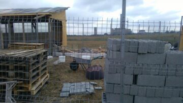 Adăpostul construit fără nici o autorizație de Asociația Bruno Pet