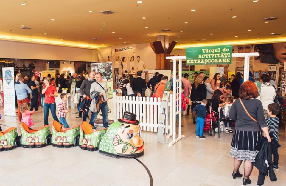 Târgul activităților extrașcolare din Iulius Mall Suceava