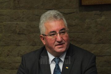 Ion Lungu: „Se fac eforturi să se aprovizioneze cu masă lemnoasă, au mai crescut stocurile existente, sperăm să trecem iarna fără probleme în această privință"