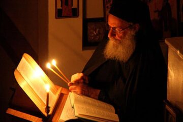 Când ne rugăm pentru cineva, îi transmitem dragoste, grijă și curaj