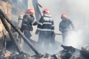 Puternic incendiu la Mălini