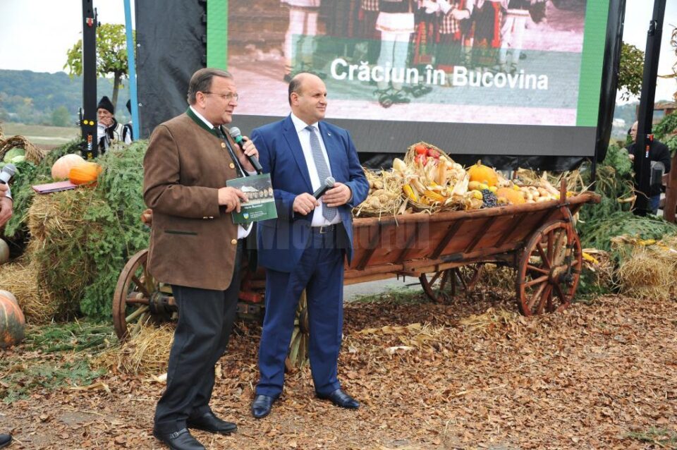 Președintele CJ a lansat proiectul „Crăciun în Bucovina” în cadrul târgului de toamnă
