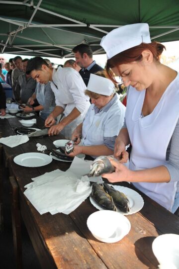 Flutur a lansat proiectul „Crăciun în Bucovina” în cadrul târgului de toamnă