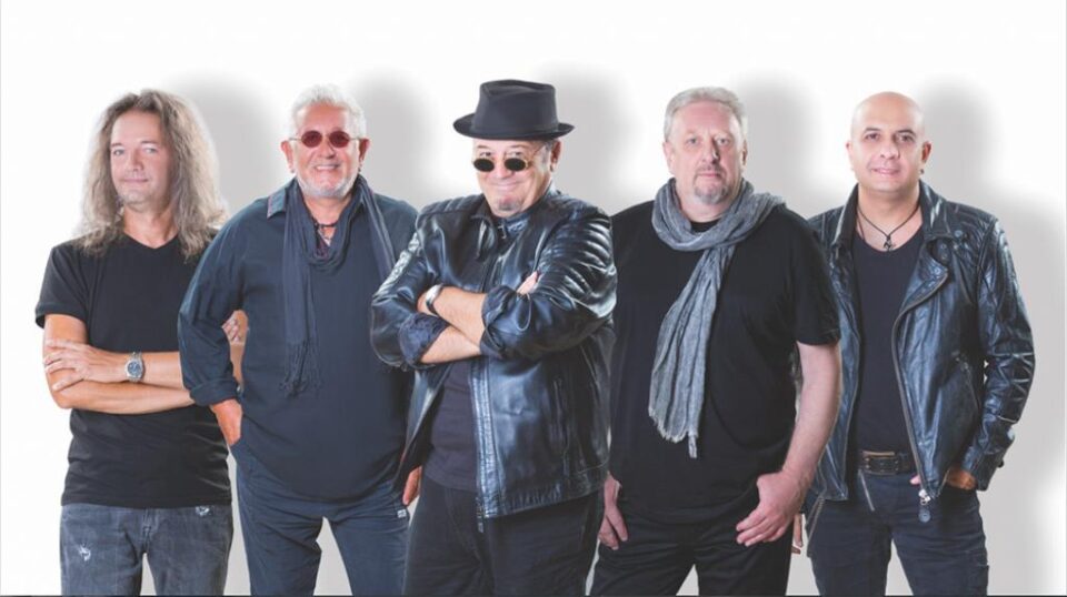 Artiștii de la Pasărea Rock se află într-un turneu național