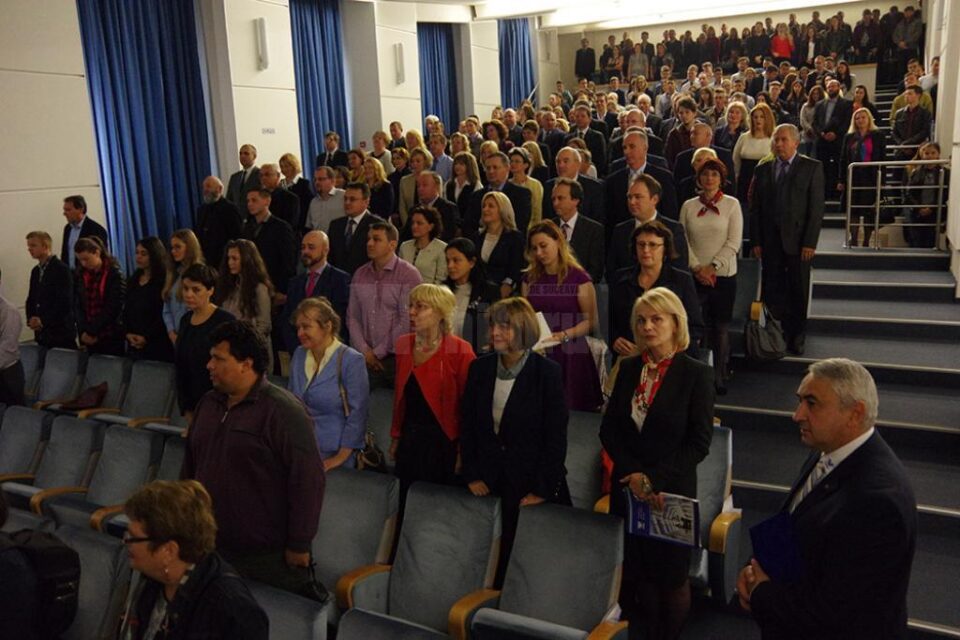 Universitatea „Ștefan cel Mare” Suceava a sărbătorit ieri deschiderea noului an universitar 2016-2017