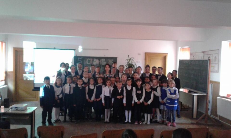 Activități de Ziua Educației, la Școala Gimnazială Stulpicani