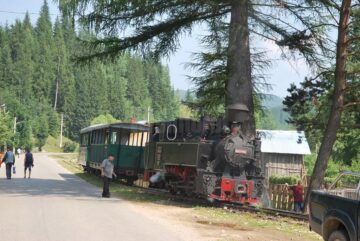 25.000 de turiști s-au plimbat cu Mocănița ”Huțulca” în acest an, însă prelungirea traseului întâmpină tot felul de piedici