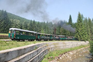 25.000 de turiști s-au plimbat cu Mocănița ”Huțulca” în acest an, însă prelungirea traseului întâmpină tot felul de piedici