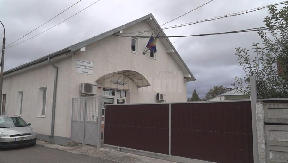 Părinții refugiați ai copilului născut marți la Rădăuți vor cetățenie română pentru fiul lor