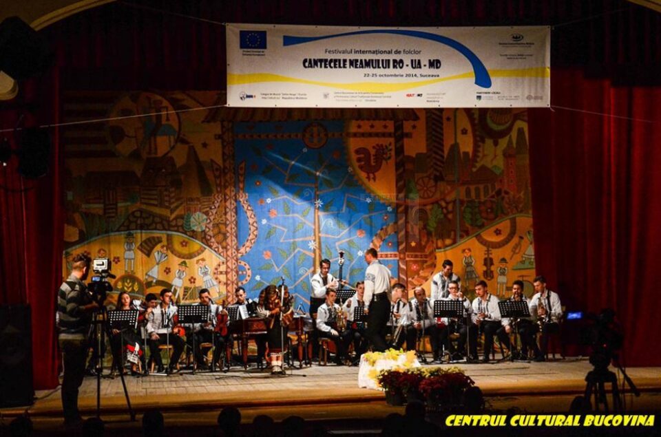 Festivalul "Cântecele Neamului"