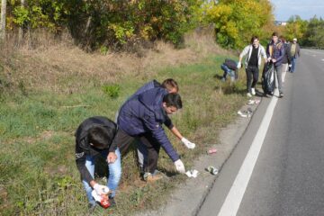 „Ziua curățeniei de toamnă” la Fălticeni