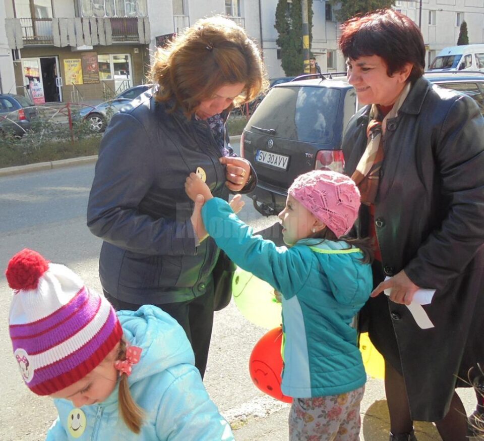Ziua Mondială a Zâmbetului a fost sărbătorită și de preșcolarii de la Grădinița ”Lizuca” Fălticeni