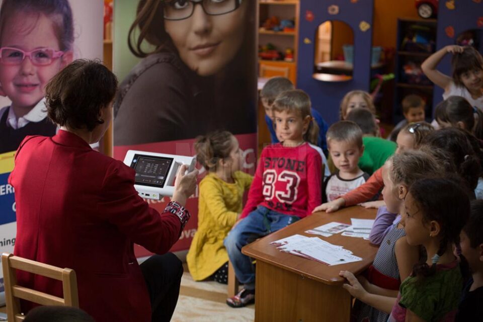 „Vedere clară, ochi sănătoși”, program de sănătate a vederii la preșcolari