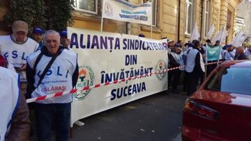 Aproximativ 7.000 de profesori suceveni așteaptă recuperarea unor drepturi bănești