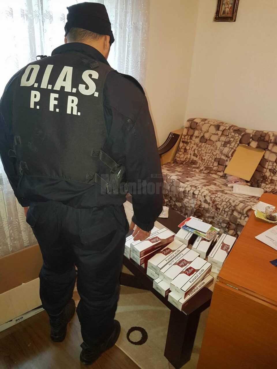 Percheziții pentru destructurarea unei rețele de contrabandă, la Suceava și Botoșani