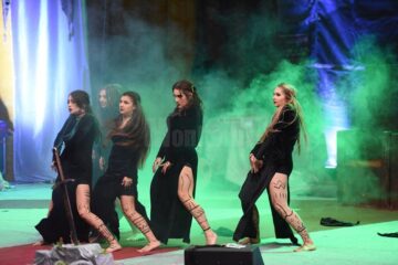 Colegiul Național „Petru Rareș” și-a ales regele și regina la castelul Camelot