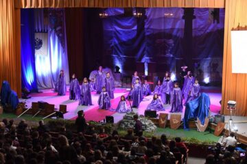 Colegiul Național „Petru Rareș” și-a ales regele și regina la castelul Camelot
