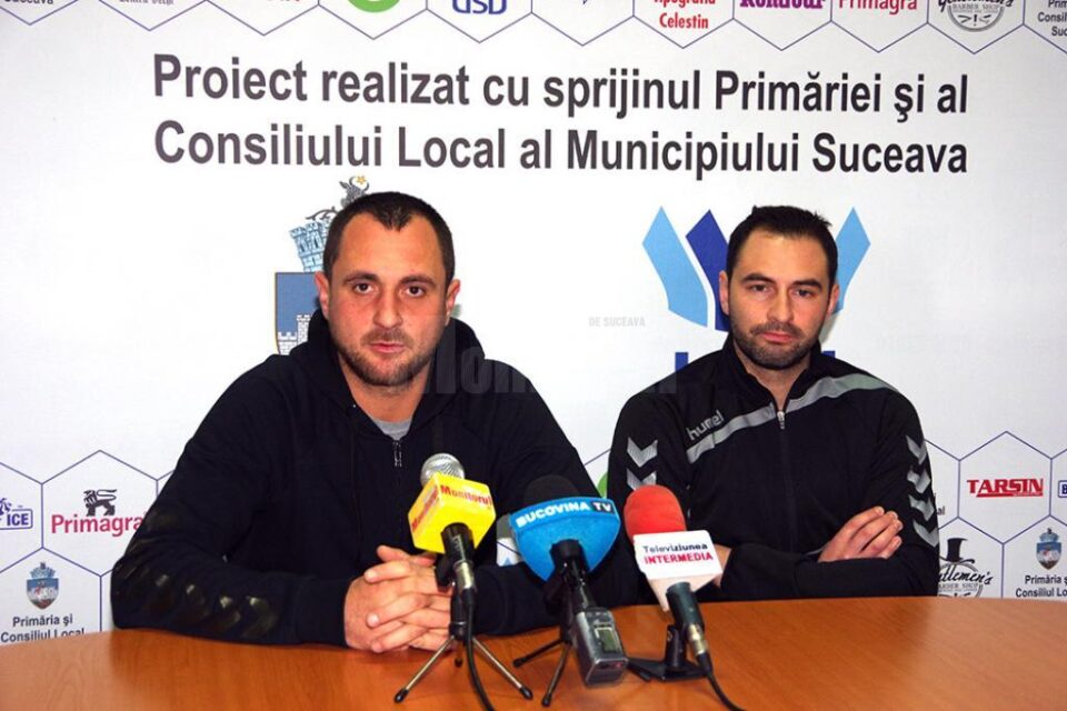 Antrenorul Adrian Chiruț și extrema Florin Ciubotariu