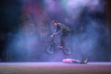Spectacolul măștilor, pe scena Balului Bobocilor al Colegiului „Spiru Haret” Suceava